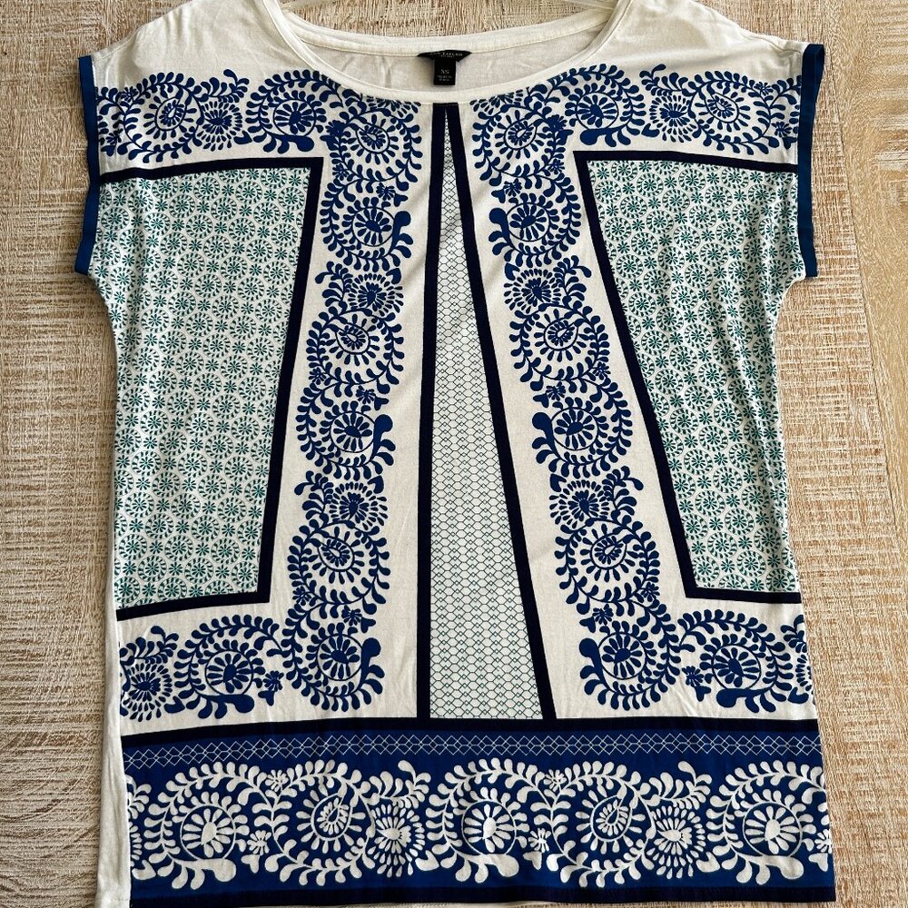Ann Taylor Boho T-Shirt Tee Top Blouse Green White Blue Floral Sz ExSmall